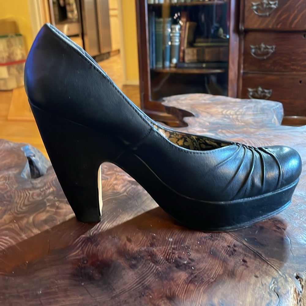 Seychelles Black Platform Heels - image 3